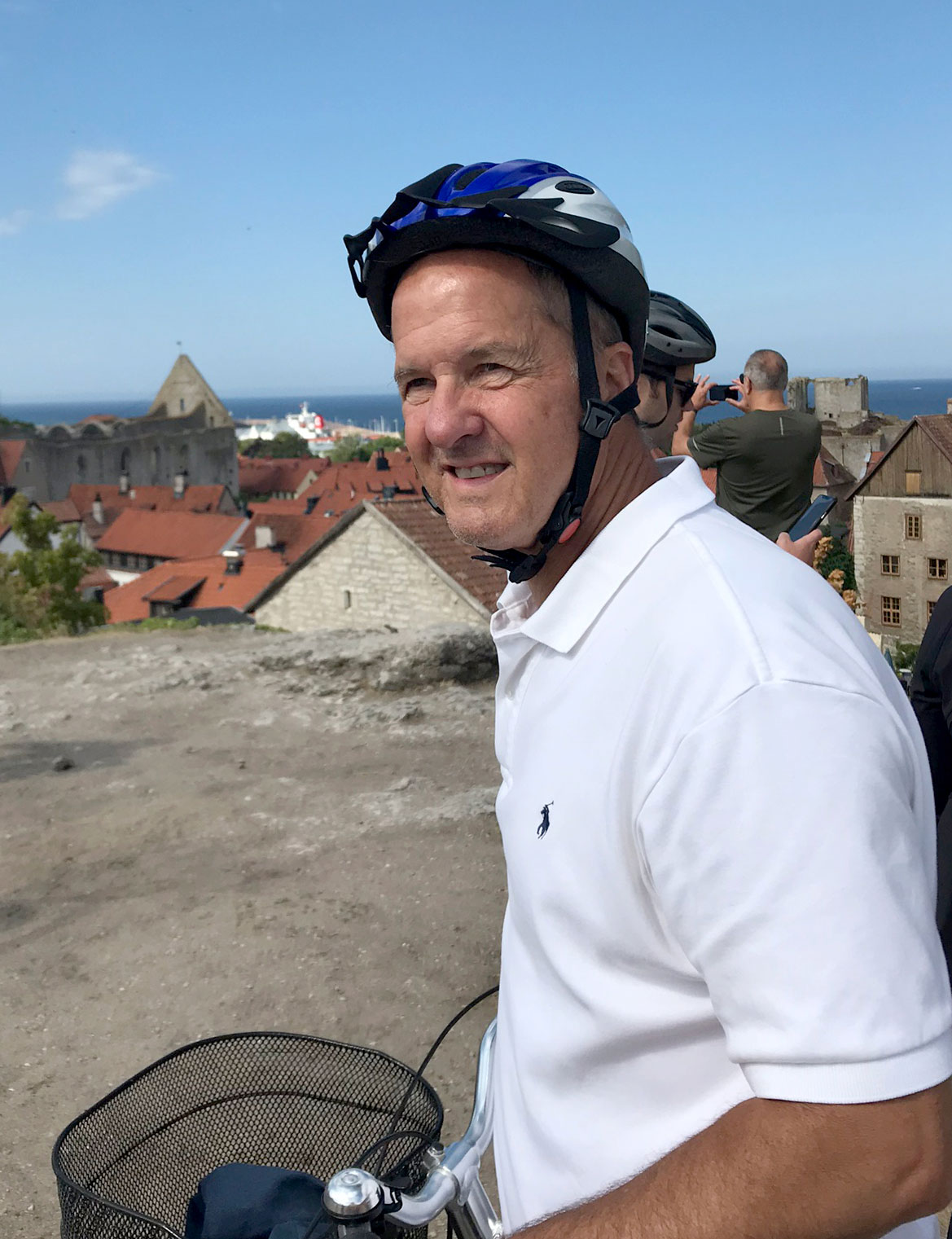 mikeOnBike