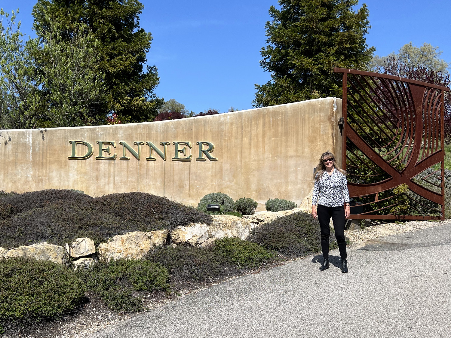 Denner Sign