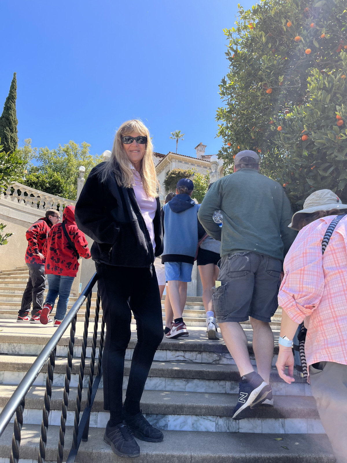 Hearst Kathy on Steps