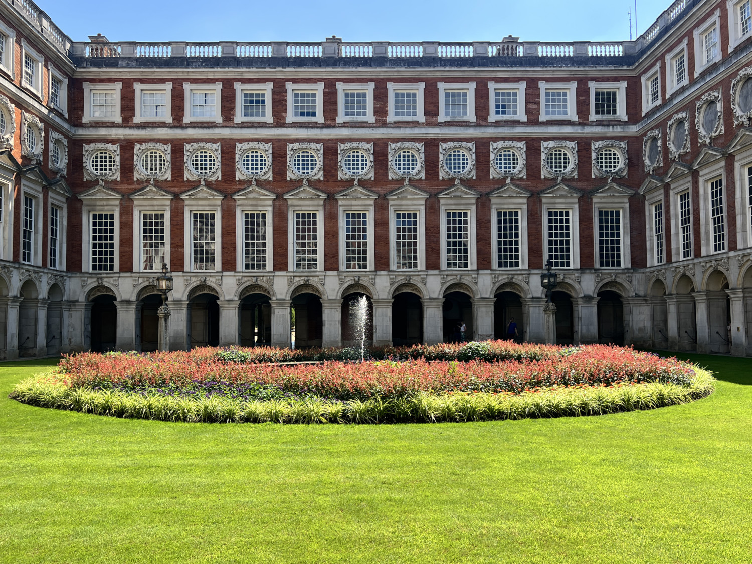 Fountain Court