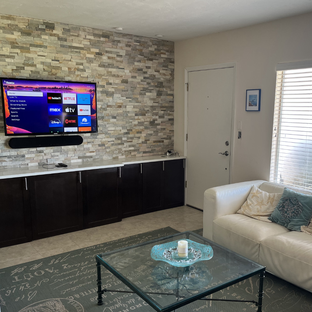 Family Room 1